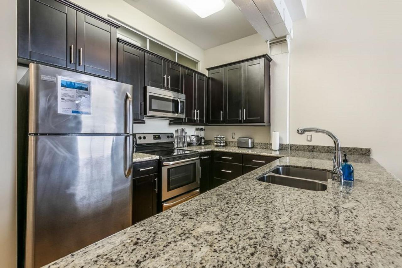 Beautiful Condos Steps From French Quarter And Bourbon St Νέα Ορλεάνη Εξωτερικό φωτογραφία